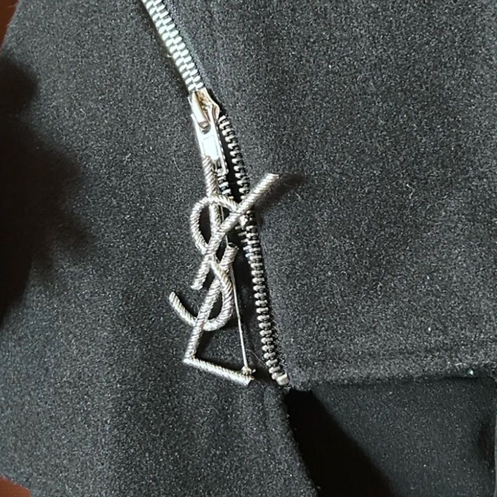 Authentic YSL Silver Brooch - Picture 14 of 14